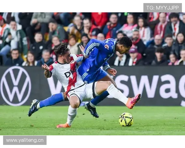 巴萨西甲争冠主动权生变,领跑优势逐步收窄 巴萨西甲争冠主动权生变,领跑优势逐步收窄