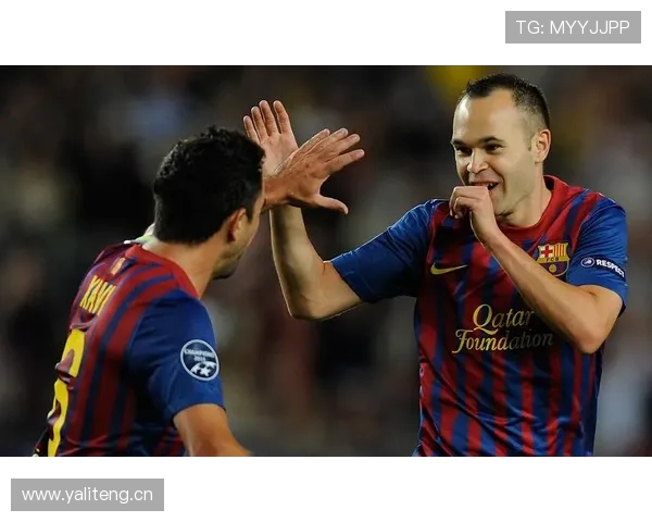 琼阿梅尼 vs 德容:中场持球推进能力与效率对比分析 琼阿梅尼 vs 德容:中场持球推进能力与效率对比分析