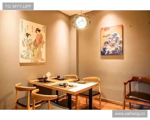 黄东萍训练完直接拎爱马仕去吃人均3000的日料？