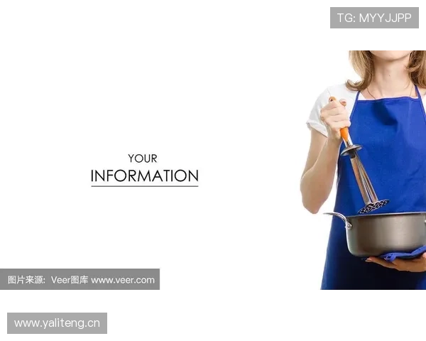 李冰洁训练完顺手拎走三块金牌，回家当锅盖用？